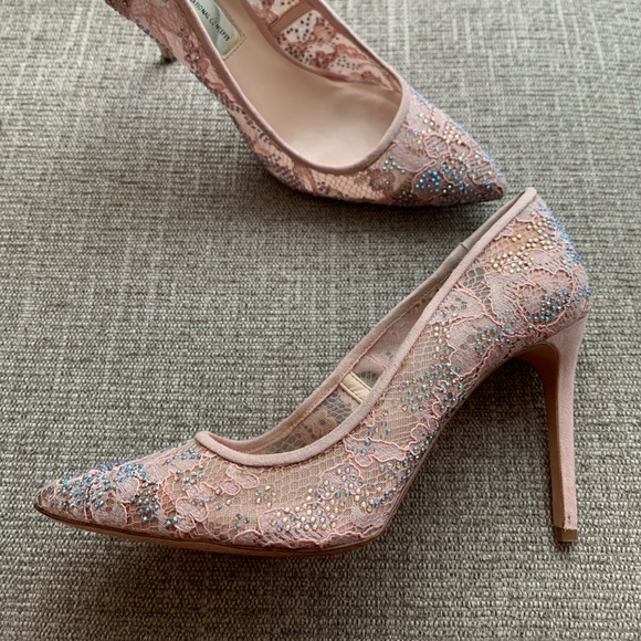 INC International Concepts katyah petal pump - Picture 3 of 10